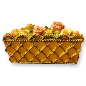 Vtg 1993 Red Yellow Rose Bouquet Rectangular Lidded Trinket Box